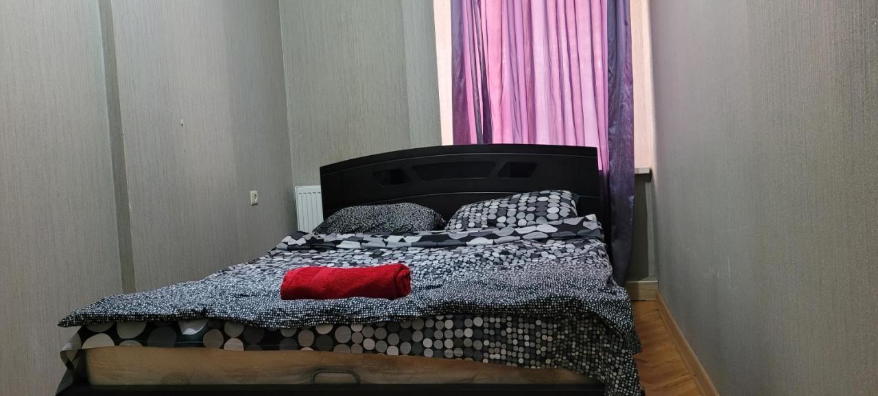 Kiev Hostel Tbilissi Extérieur photo