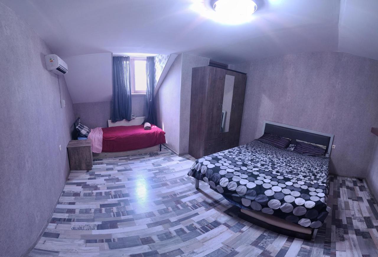 Kiev Hostel Tbilissi Extérieur photo