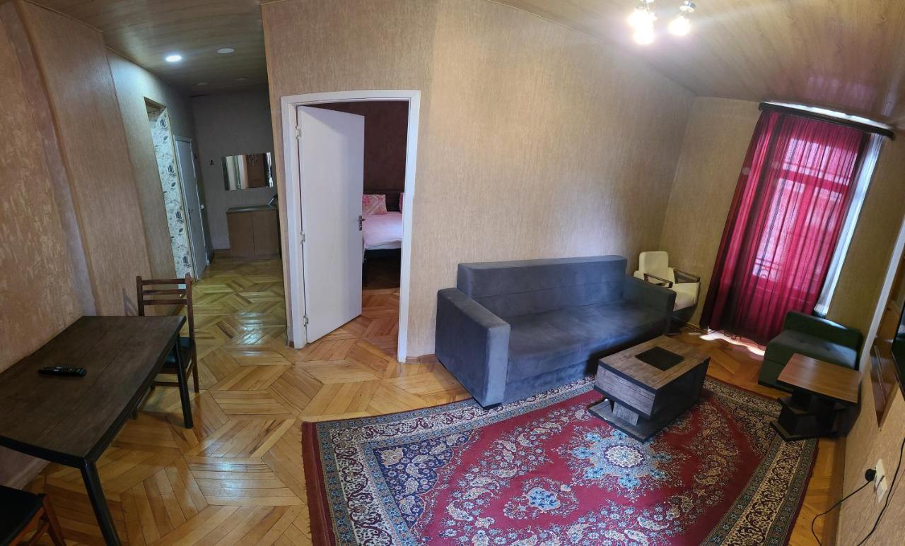 Kiev Hostel Tbilissi Extérieur photo