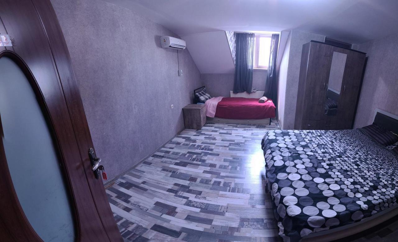 Kiev Hostel Tbilissi Extérieur photo