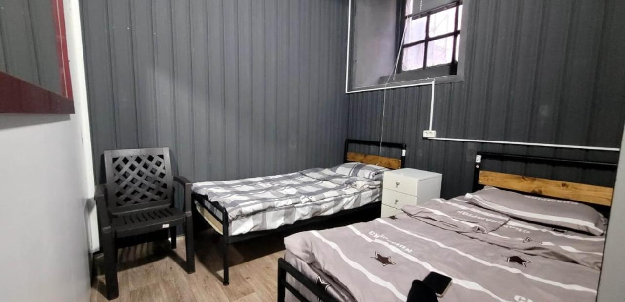 Kiev Hostel Tbilissi Extérieur photo