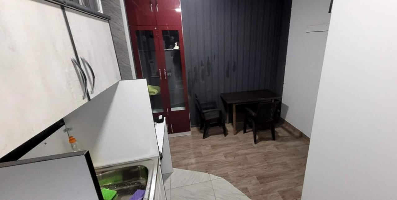 Kiev Hostel Tbilissi Extérieur photo
