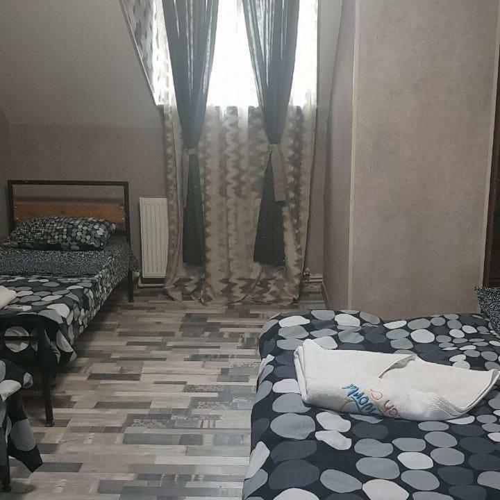 Kiev Hostel Tbilissi Extérieur photo